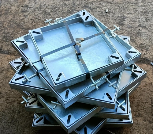 Recessed Manhole covers in GI/SS/Aluminium